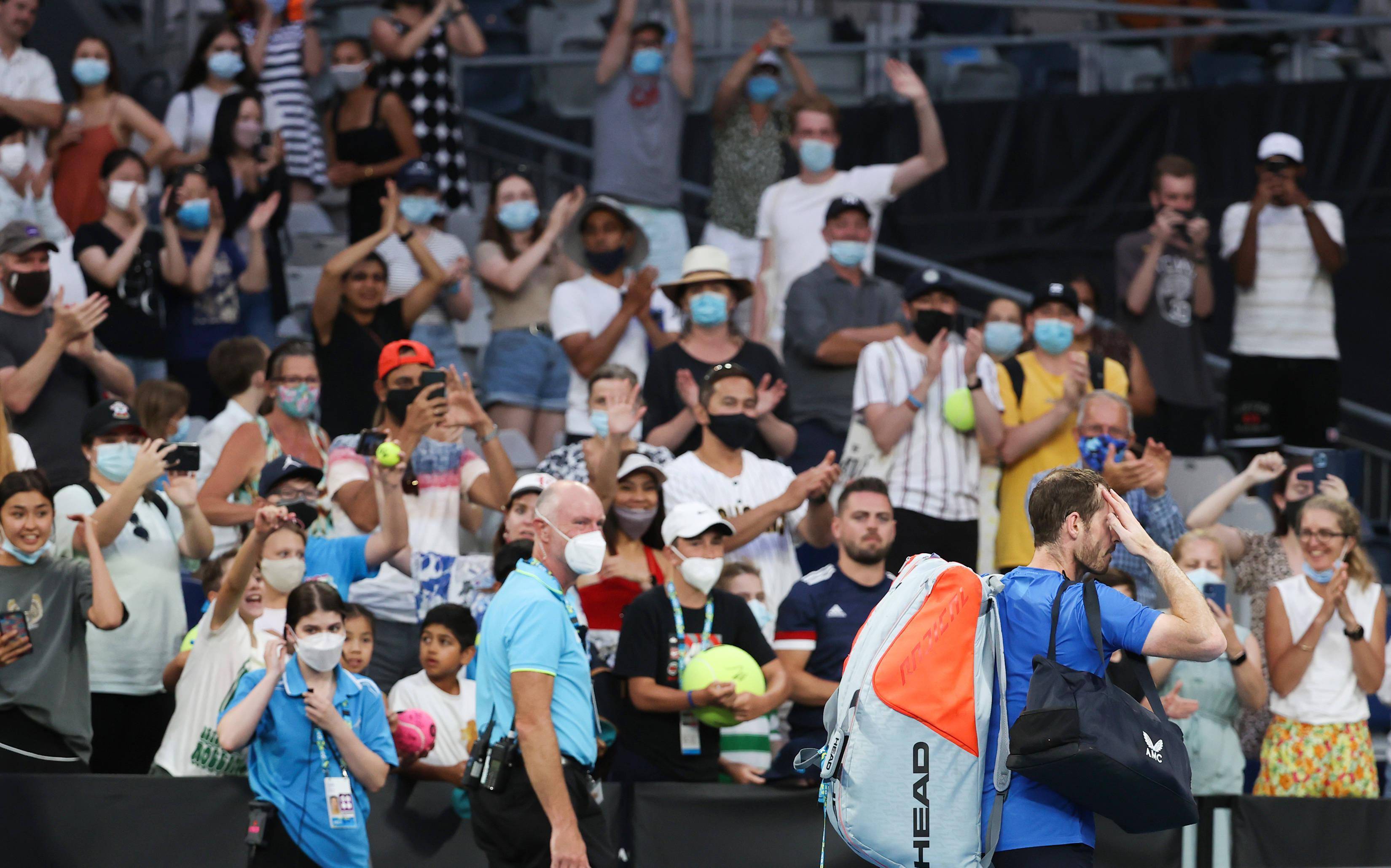 英国网球队绝杀澳大利亚网球队，穆雷统治全场