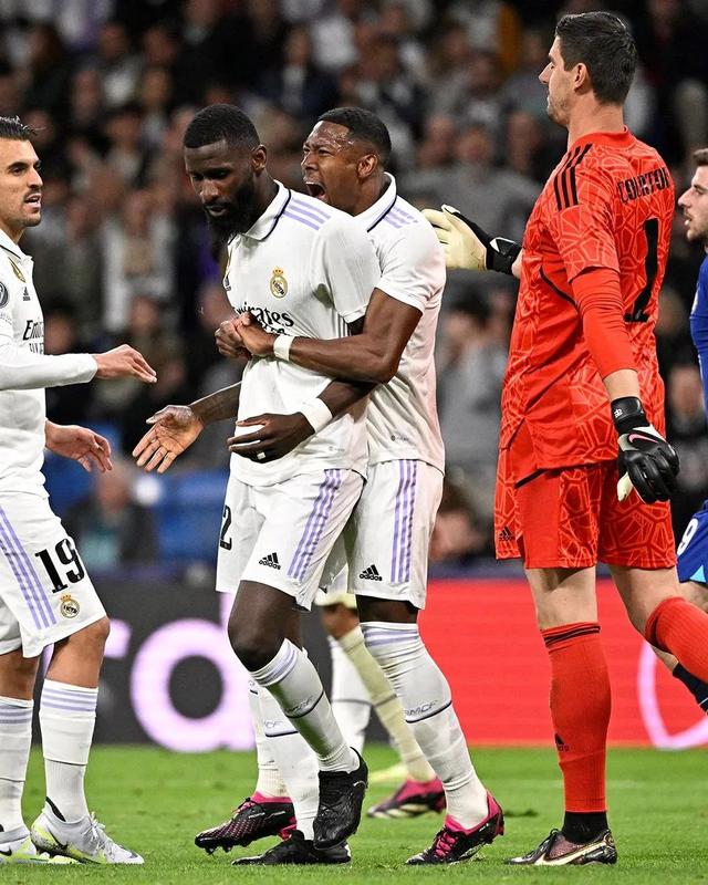 加拿大横扫切尔西,本泽马送出助攻 加拿大横扫切尔西,本泽马送出助攻