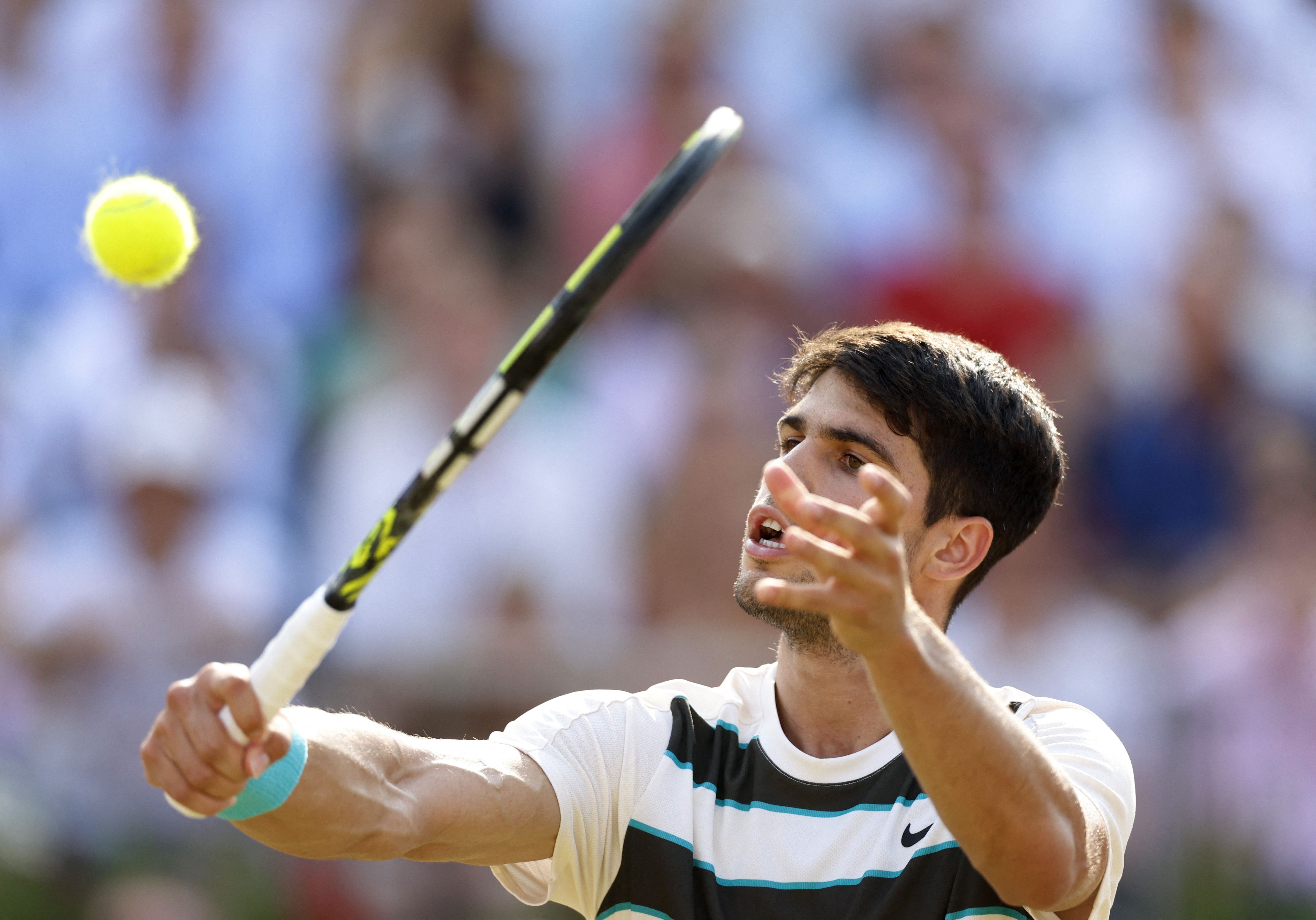 欧洲网球队绝杀德国网球队，阿尔卡拉斯制霸全场