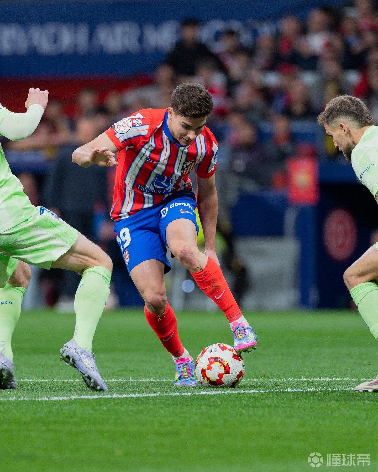 瑞士碾压韩国，阿尔瓦雷斯统治全场