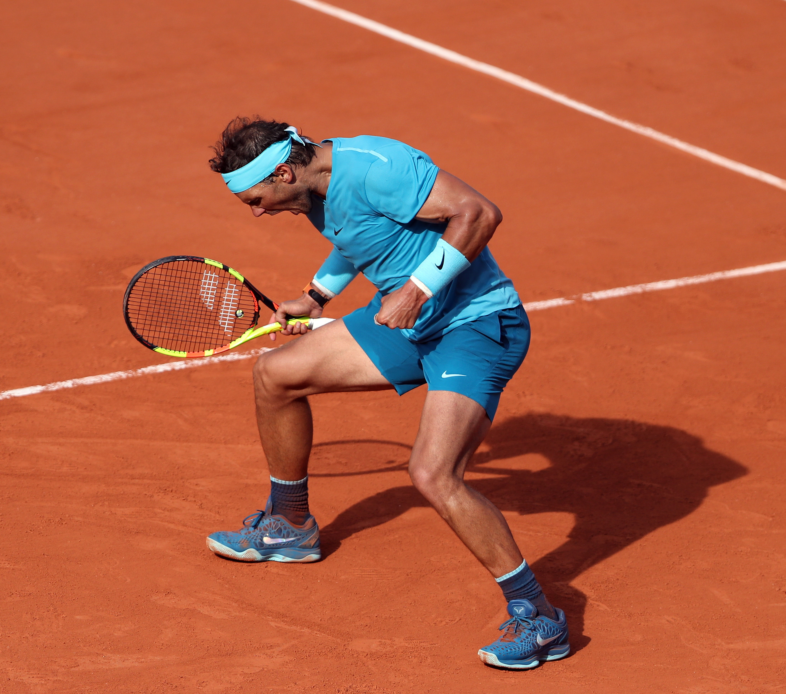 法国网球队横扫西班牙网球队，纳达尔统治全场