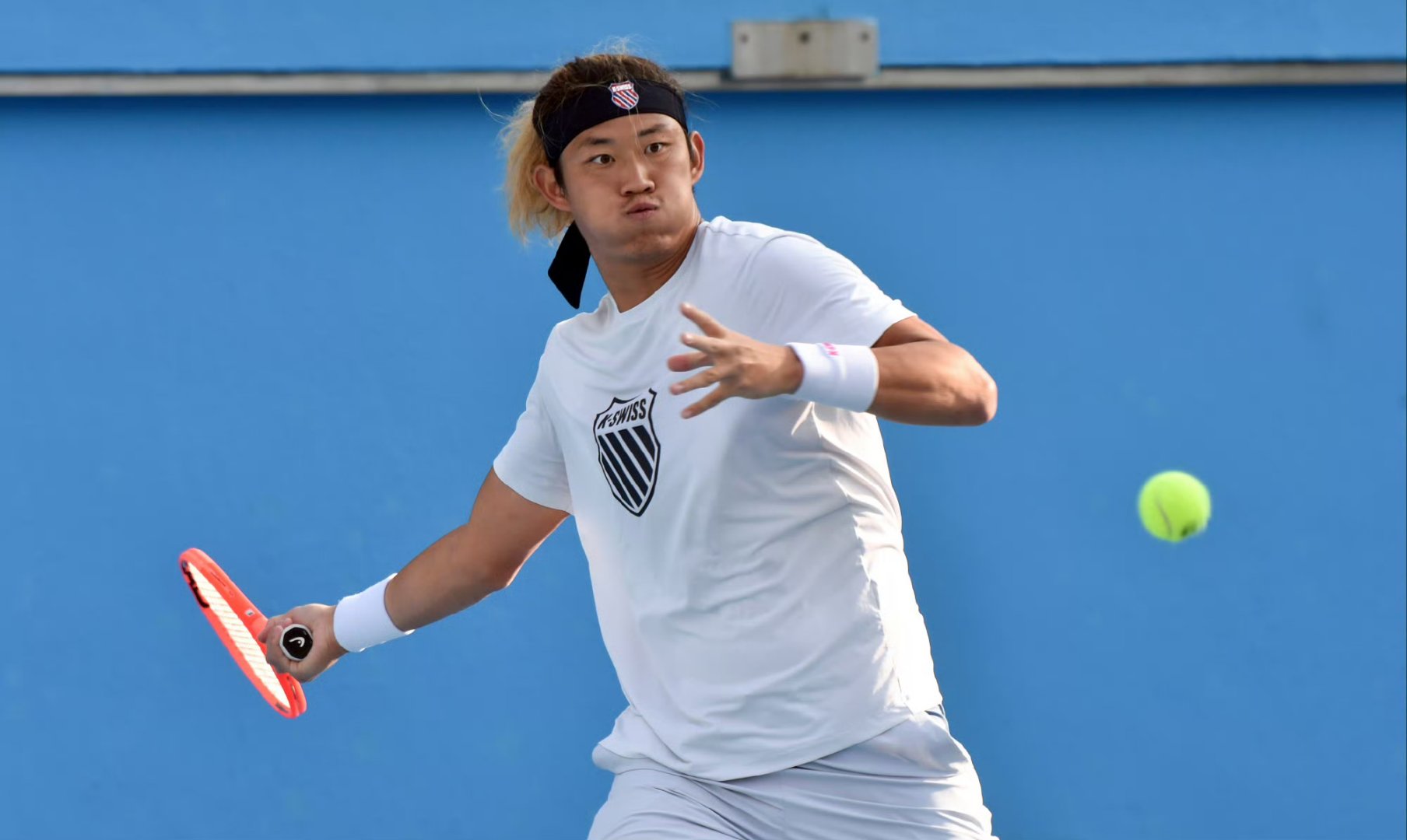 网球队主教练发声，誓言带队登顶