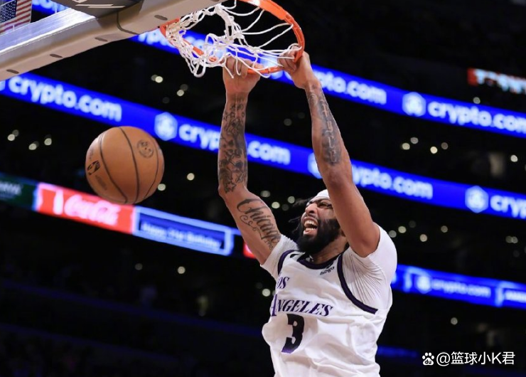 浙江队鏖战篮网，浓眉哥刷新纪录