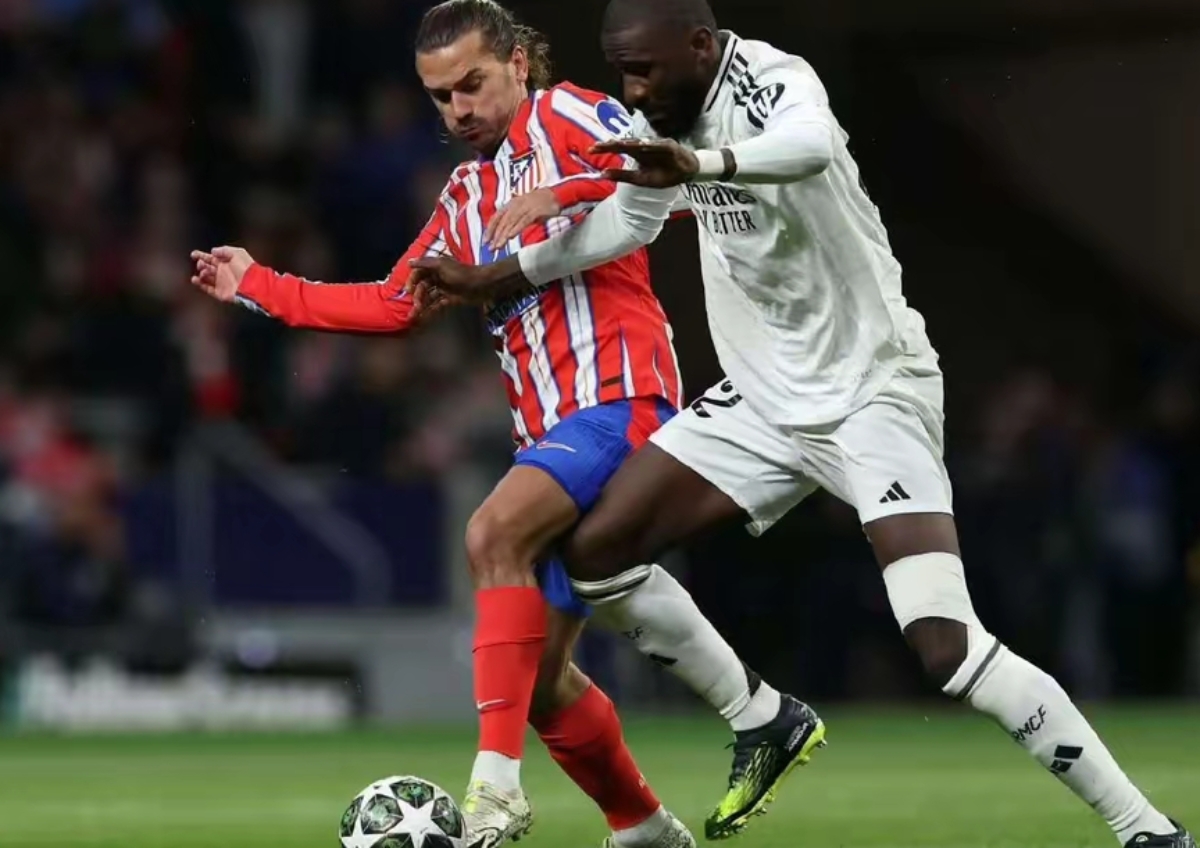 AC米兰完胜马赛，阿尔瓦雷斯状态火热