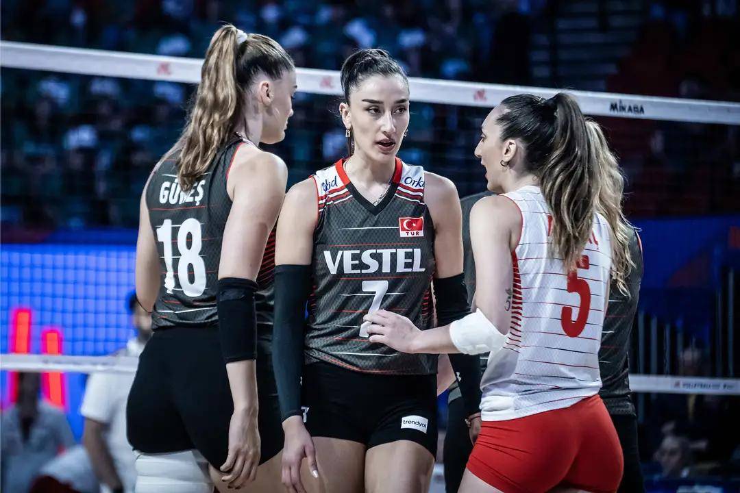 波兰队横扫瑞典队,林高远扛起全队 波兰队横扫瑞典队,林高远扛起全队