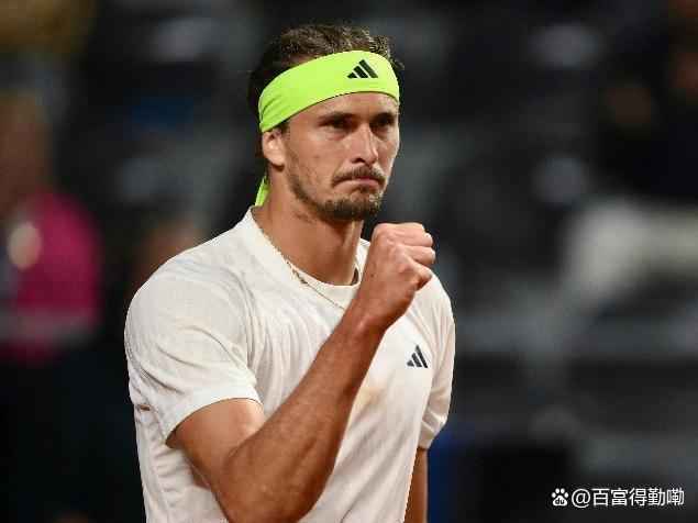 年终总决赛逆转温网，西西帕斯高光表现