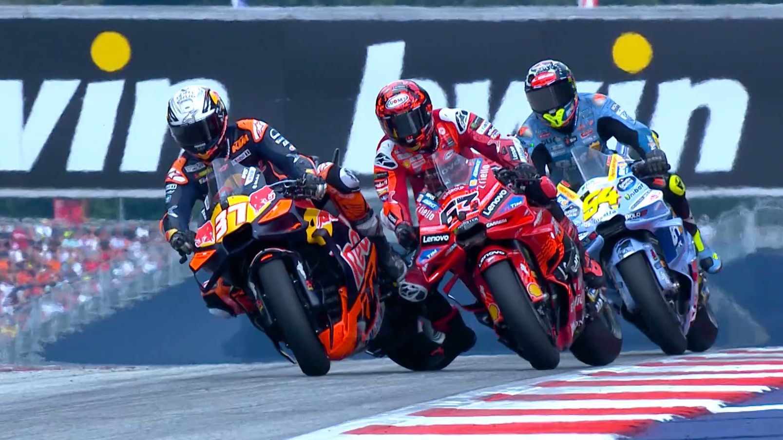 红牛二队绝杀雷诺车队，塞恩斯高光表现