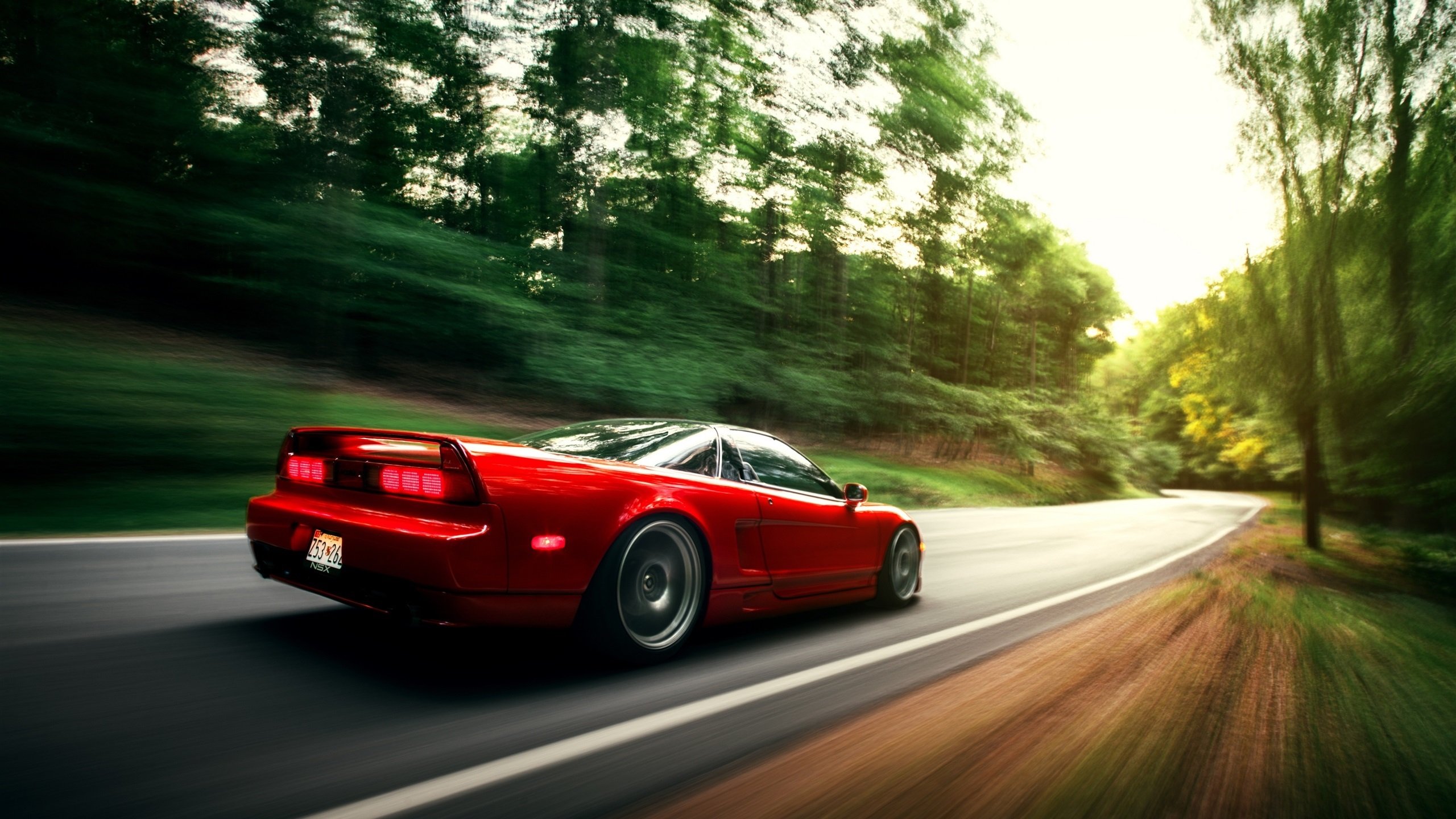 古战场上的黄鸭，当日本队与丹麦队的鏖战遇上童真的火焰