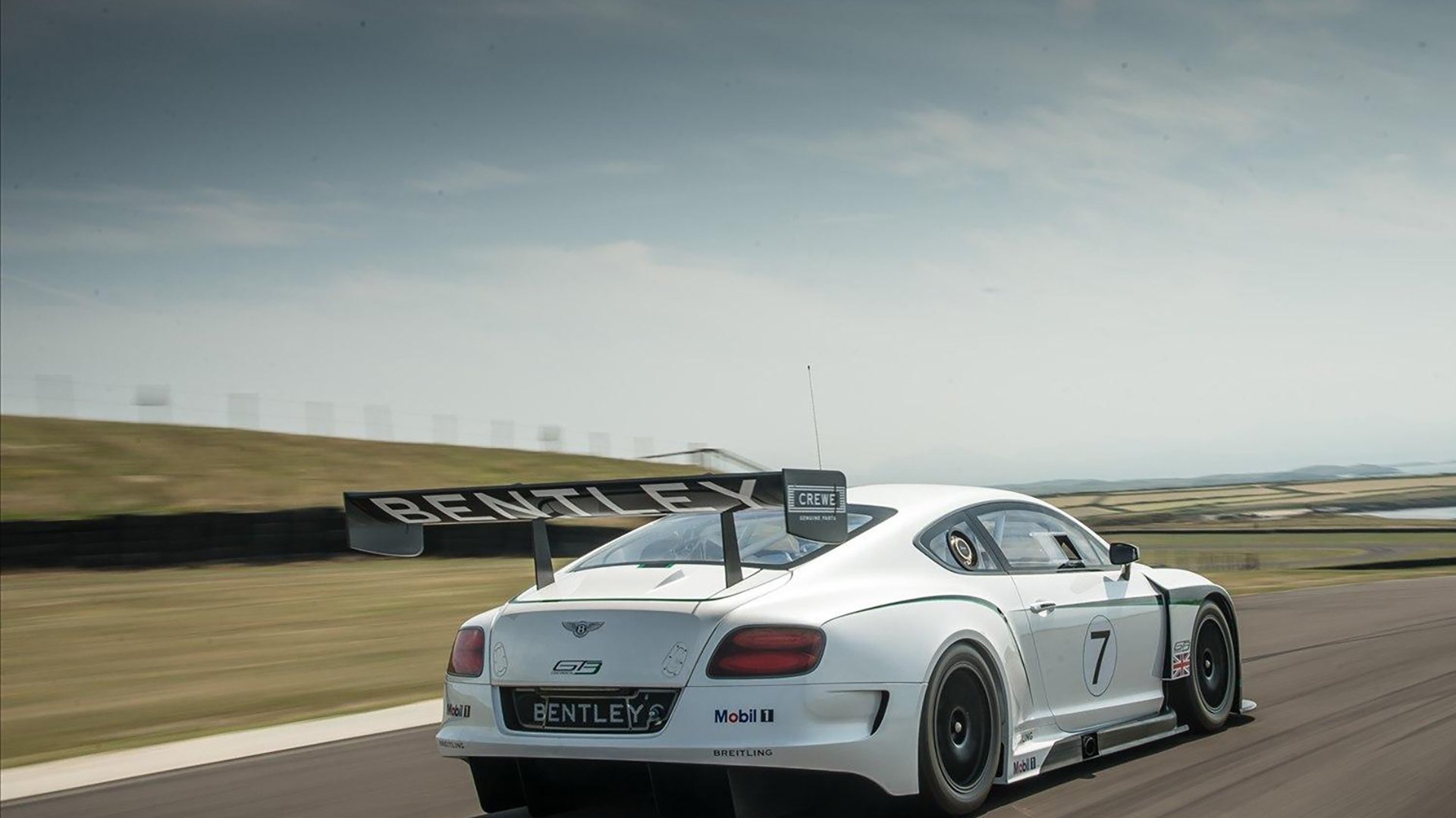 王牌对王牌，伦纳德重返圣城之夜，浓眉如何成为淘汰赛的隐形胜负手？