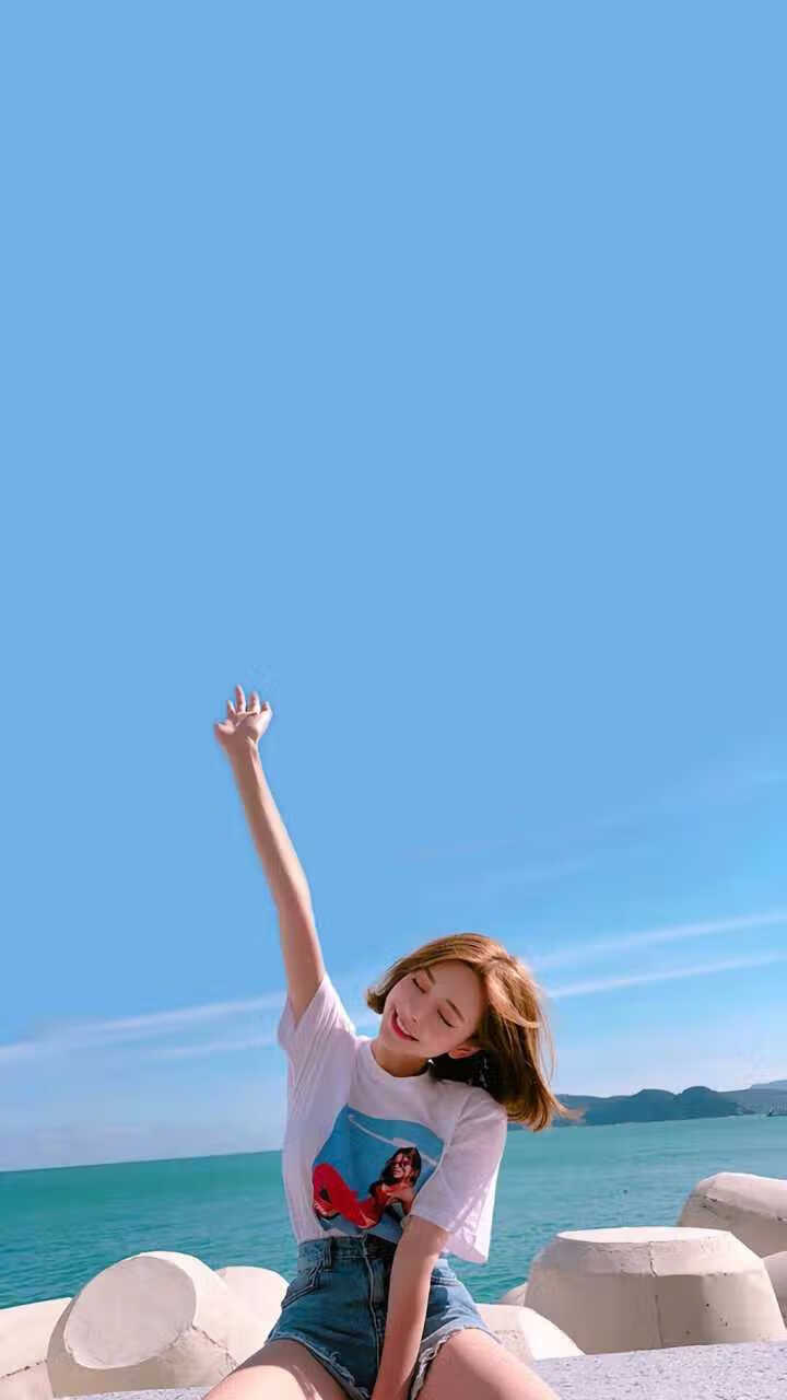 爱游戏官方入口-白昼沉睡时苏醒，F1暗夜赛道解锁苏亚雷斯模式